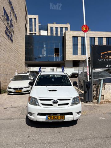 טויוטה היילקס ויגו