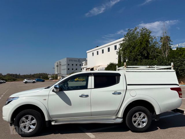 מיצובישי טרייטון / L200