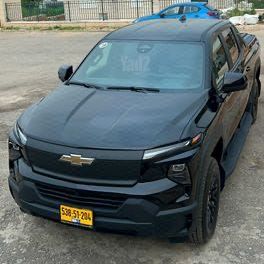 מודעת רכב שברולט סילברדו EV