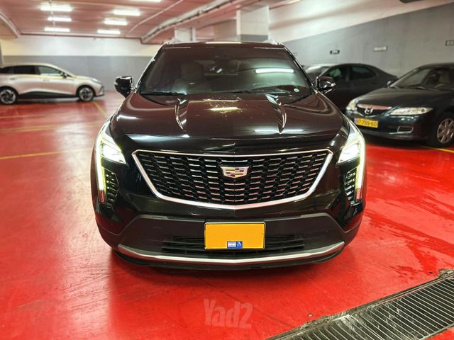 קאדילק XT4