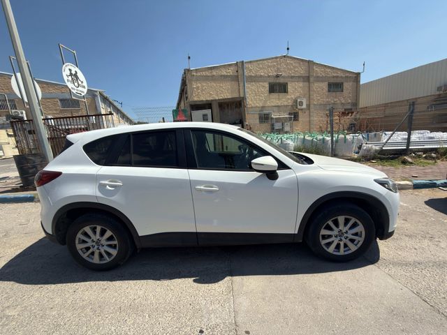 מודעת רכב מאזדה CX-5