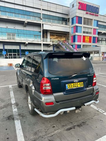 יונדאי טאראקן