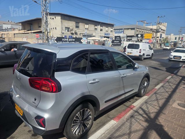 מודעת רכב קיה נירו פלוס 1