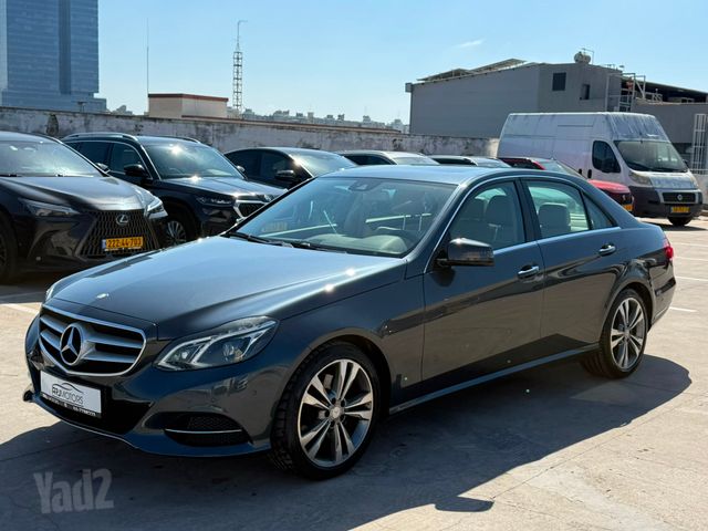 מודעת רכב מרצדס-בנץ E-class