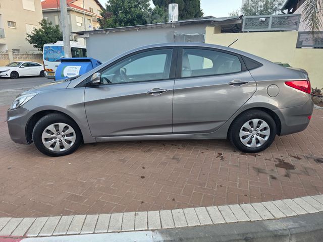 יונדאי אקסנט i25