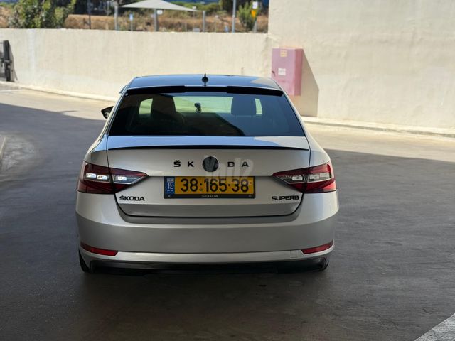 סקודה סופרב