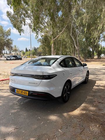 בי.ווי.די סיל 5