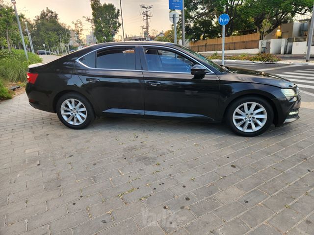 מודעת רכב סקודה סופרב 2