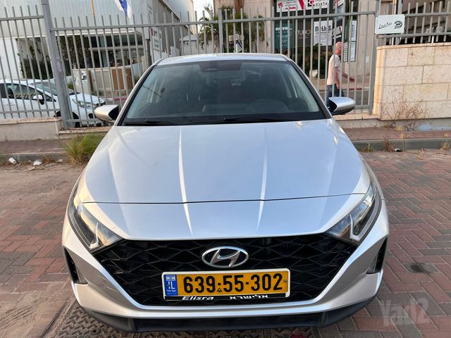 יונדאי i20