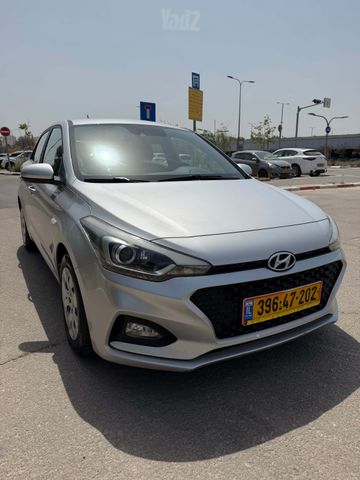 מודעת רכב יונדאי i20