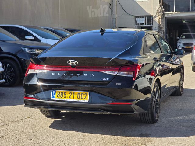 יונדאי אלנטרה