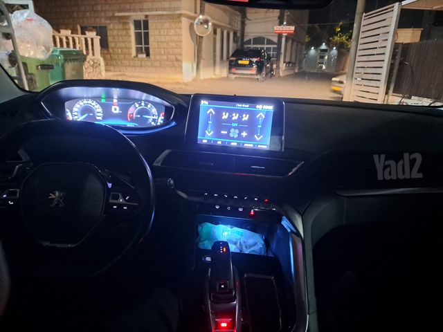 מודעת רכב פיג'ו 3008