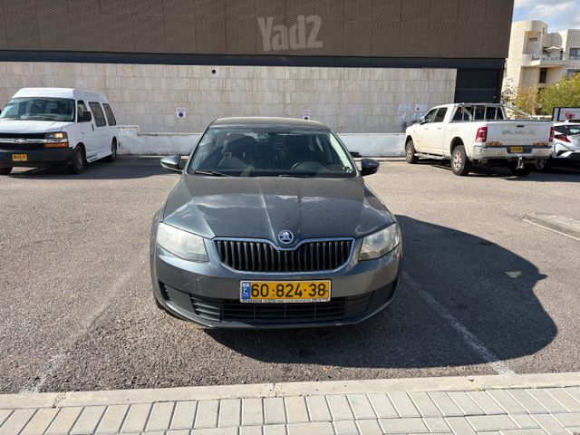 סקודה אוקטביה
