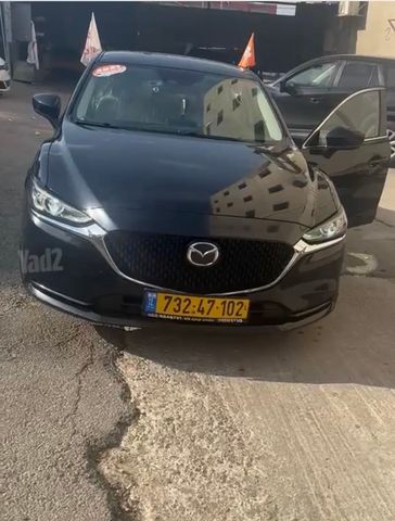 מודעת רכב מאזדה 6