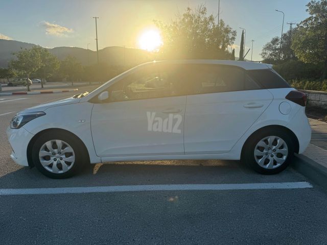 יונדאי i20