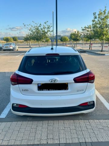 יונדאי i20