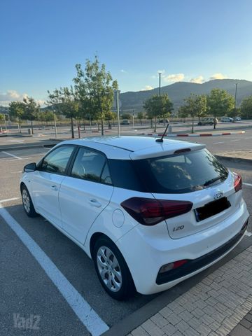 יונדאי i20