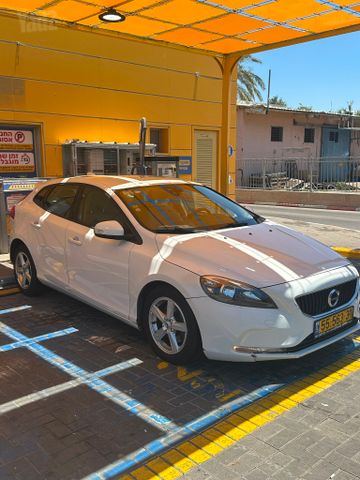 מודעת רכב וולוו V40