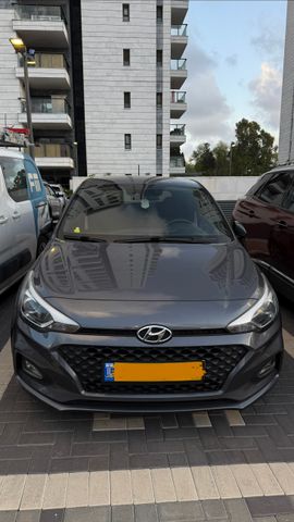 מודעת רכב יונדאי i20