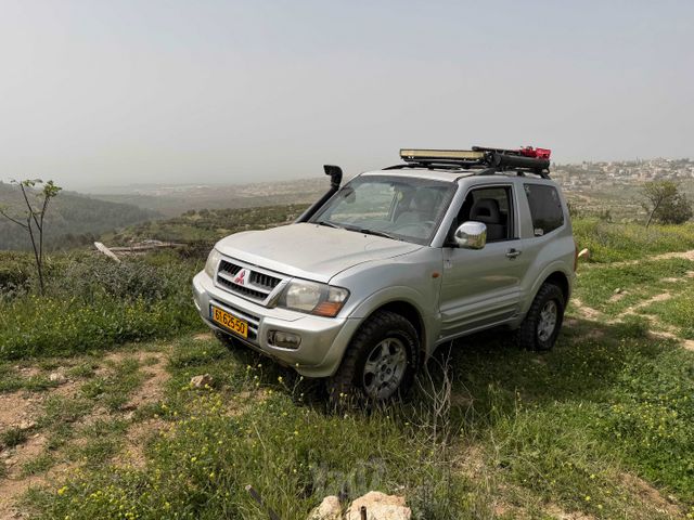 מודעת רכב מיצובישי פג'רו