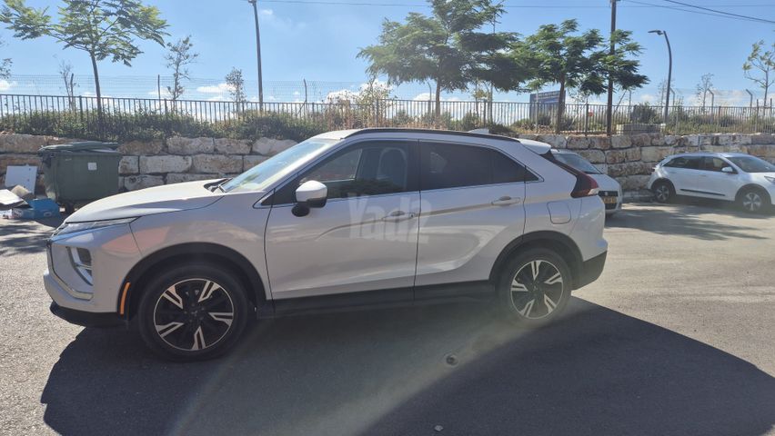 מיצובישי אקליפס קרוס
