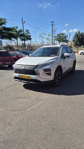 מיצובישי אקליפס קרוס