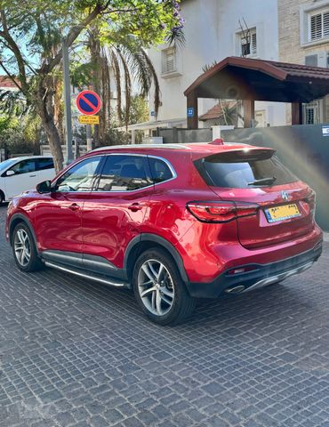 אם ג'י EHS PHEV