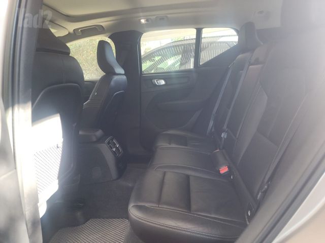 וולוו XC40