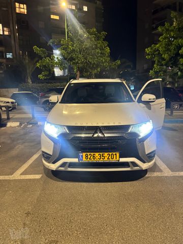 מודעת רכב מיצובישי אאוטלנדר