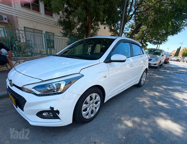 יונדאי i20