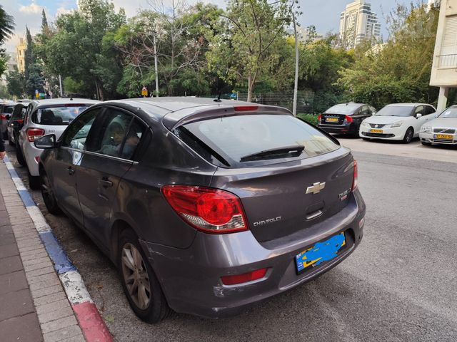 שברולט קרוז