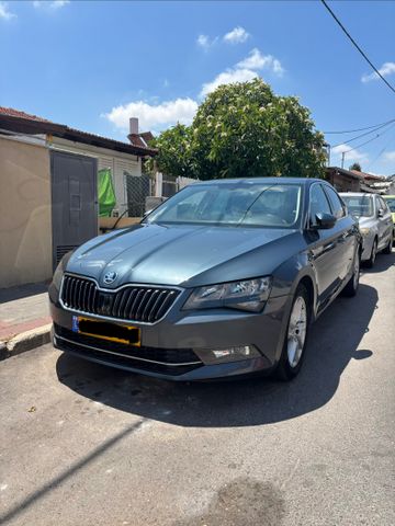מודעת רכב סקודה סופרב