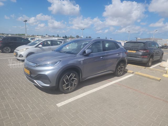 בי.ווי.די אטו 3