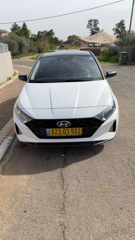 יונדאי i20