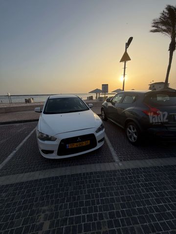מיצובישי לנסר