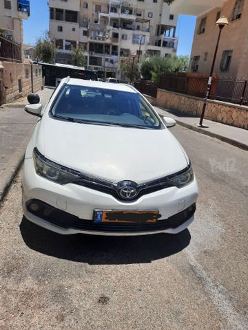 מודעת רכב טויוטה אוריס