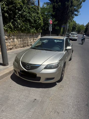 מודעת רכב מאזדה 3