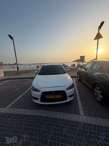 מיצובישי לנסר