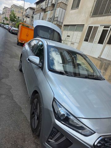 מודעת רכב יונדאי איוניק