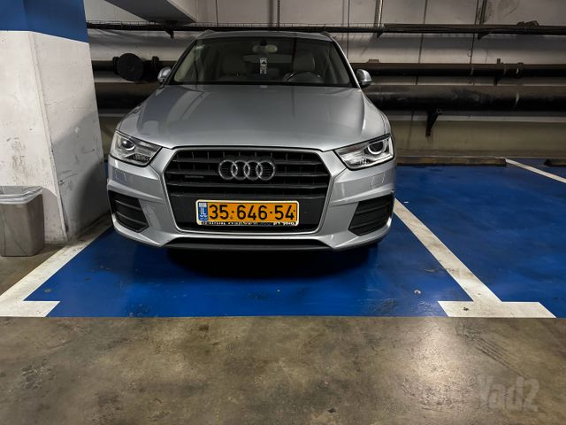 אאודי Q3