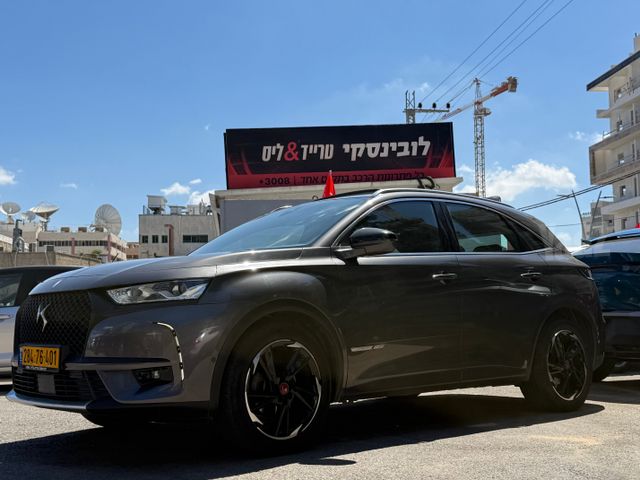 מודעת רכב די.אס 7