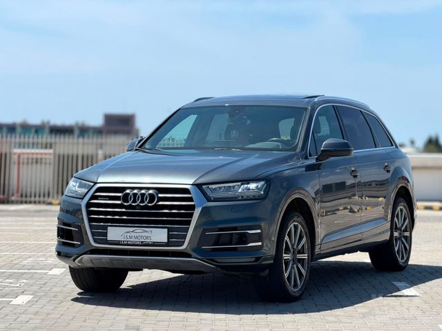 מודעת רכב אאודי Q7