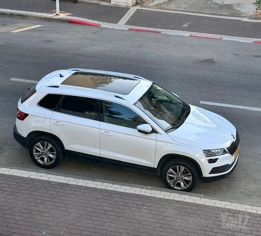 מודעת רכב סקודה קארוק