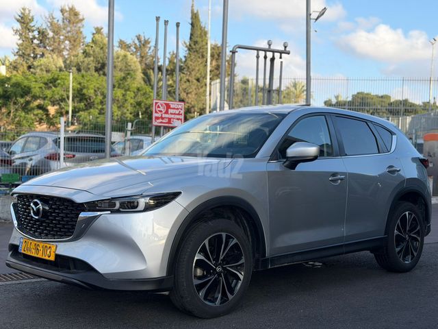 מודעת רכב מאזדה CX-5