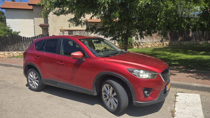 מודעת רכב מאזדה CX-5