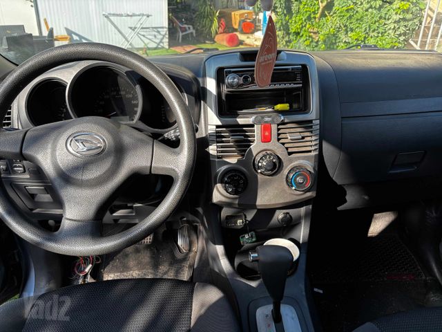 דייהטסו טריוס