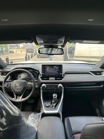 טויוטה RAV4