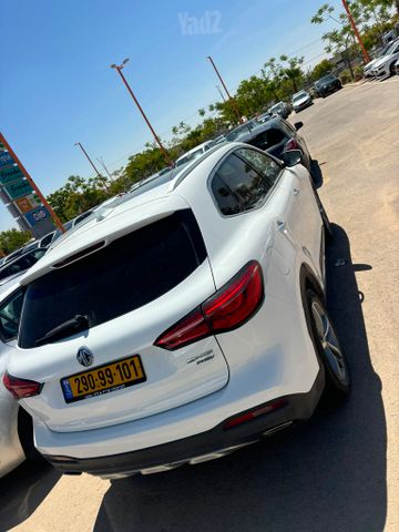 אם ג'י EHS PHEV