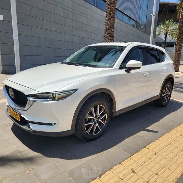 מודעת רכב מאזדה CX-5