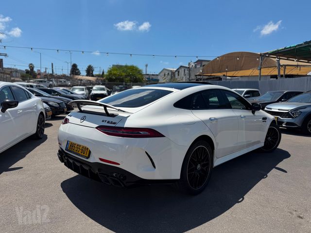 מרצדס-בנץ AMG GT 4 דל' קופה